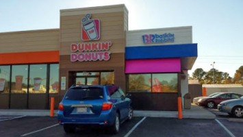 Dunkin' Donuts food