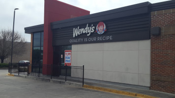 Wendy's outside