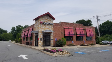 Applebee's Grill outside