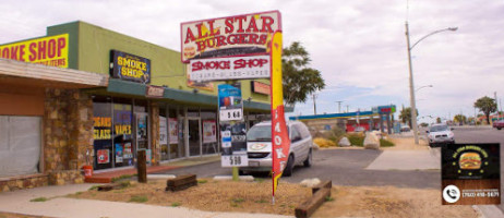 All Star Burgers Yucca Valley outside