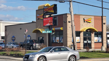 Sonic Drive-in outside