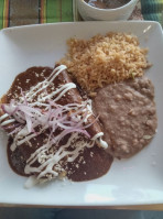 Loya's Mexican food