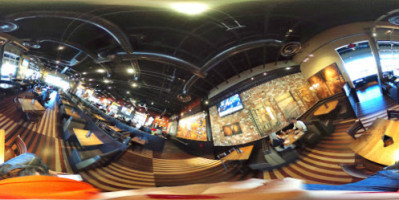 Bj's Brewhouse Plano inside