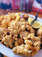 Singletons Seafood Shack food