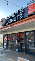 Randy's Donuts outside