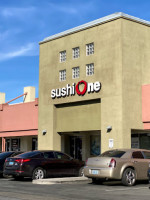 Sushi One outside