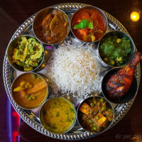 Masala House Indian Bistro food