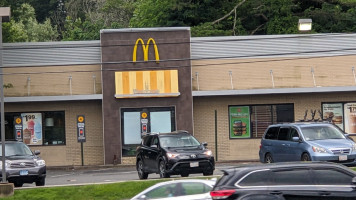 Mcdonald's outside