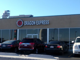 Dragon Express outside