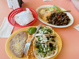 Taqueria El Paso (antique Crazy Tacos) outside