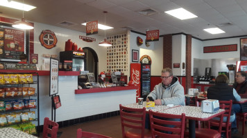 Firehouse Subs Brookside Mall food