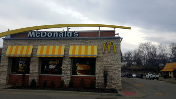 Mcdonald's outside