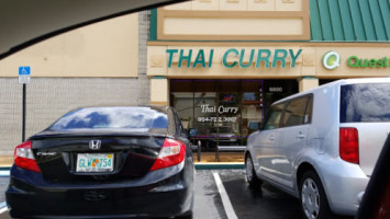 Thai Curry outside