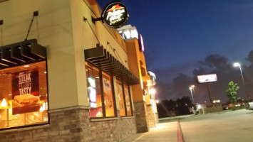 Taco Bell outside