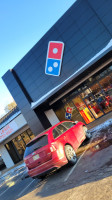 Domino's Pizza outside