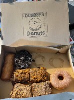 Dundee's Donuts food