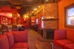 The Warren City Club inside