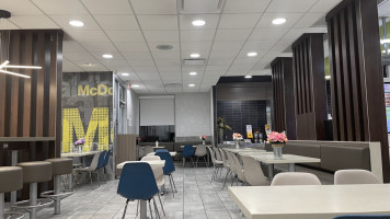 Mcdonald's inside