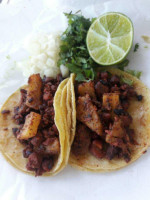 Tacos Tierra Caliente food