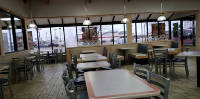 Burger King In Spr inside