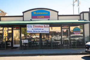 Ramona Cafe outside