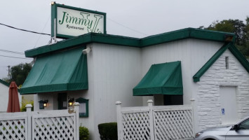 Jimmy V's Restaurant outside