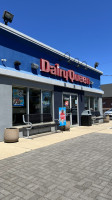 Dairy Queen (treat) outside