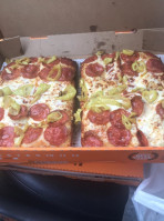 Little Caesars Pizza food