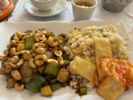 Peking Delight food