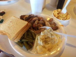 Corner Pit Bbq food