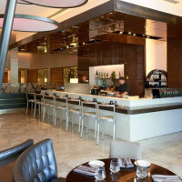 Blade Sushi Lounge Fontainebleau food