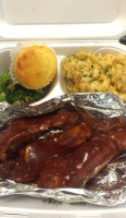 Pretti Plates Catering Carryout food