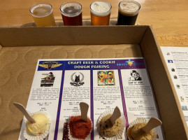 Veterans United Craft Brewery food