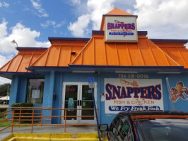 Snappers outside