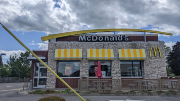 Mcdonald's outside