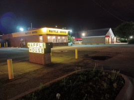 Waffle House food