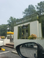 Panera Bread outside