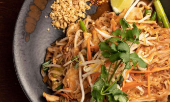 Mai Thai Meridian food