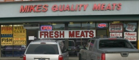 Mike's Quality Meats outside