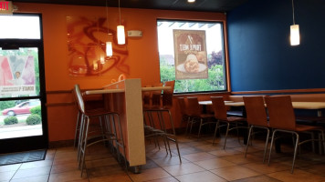 Taco Bell inside