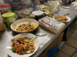South Sea Thai Kitchen food