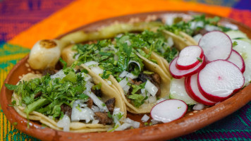 Los Aztecas Tacos food