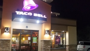 Taco Bell outside