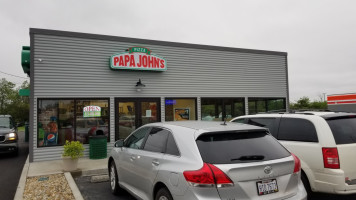 Papa Johns Pizza food