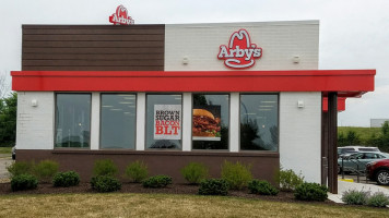 Arby's outside