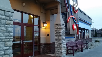 Ihop outside