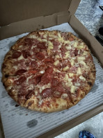 Petey's Pizzeria food