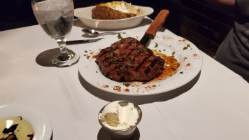 The Nugget Steakhouse food