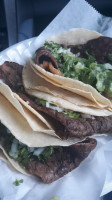 Perla's Taco Truck food