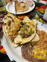 El Mexicano food